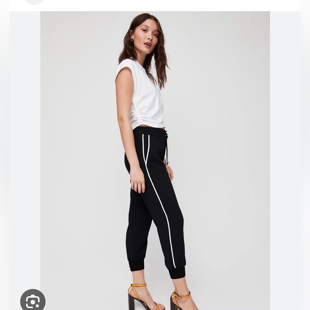 Wilfred bufon pant.  Size medium.